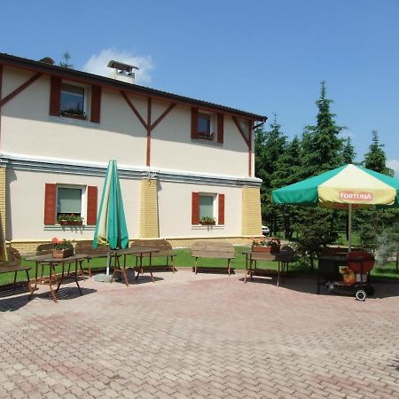 Motel SilverKonstantynów Łódzki エクステリア 写真