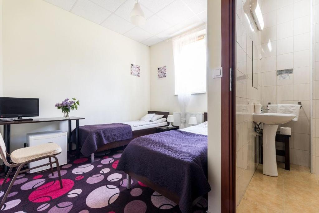 Motel SilverKonstantynów Łódzki 部屋 写真