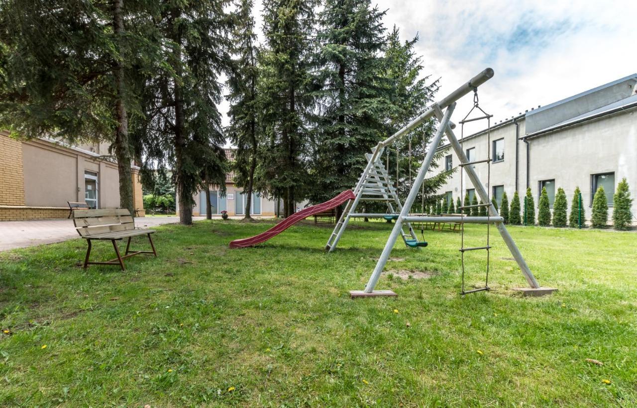 Motel SilverKonstantynów Łódzki エクステリア 写真