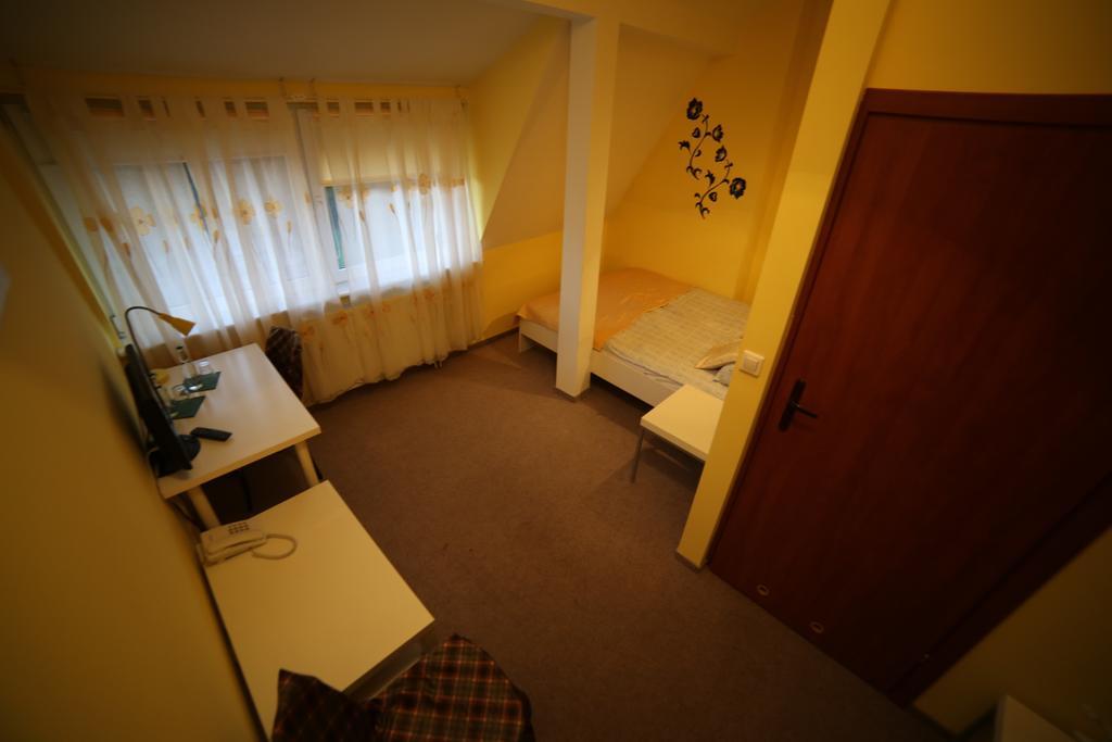 Motel SilverKonstantynów Łódzki 部屋 写真